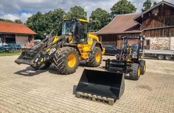 JCB 403 und JCB 435S Radlader