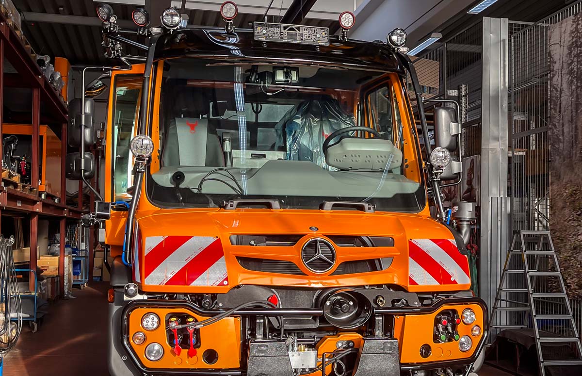 Kompromisslose Beleuchtung - Scheinwerfer am Unimog